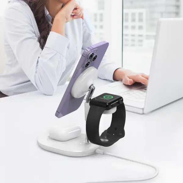 MagDesk 630 3 in 1 Wireless Charger(7)